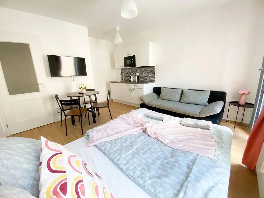Apartment Apt Princess Gabriela With Grand Winter Terrace Prague